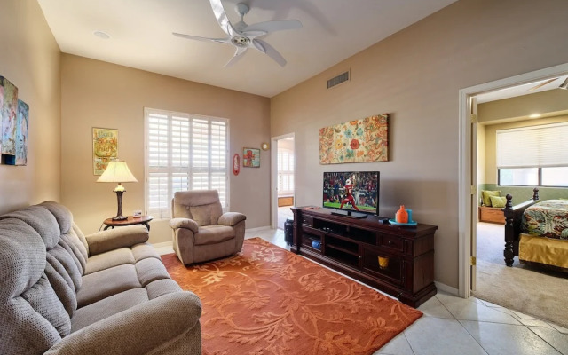 Valley View Villa - Private Pool - Hidden Bedroom