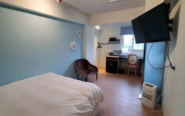 Slow Wow Hot Spring Hotel