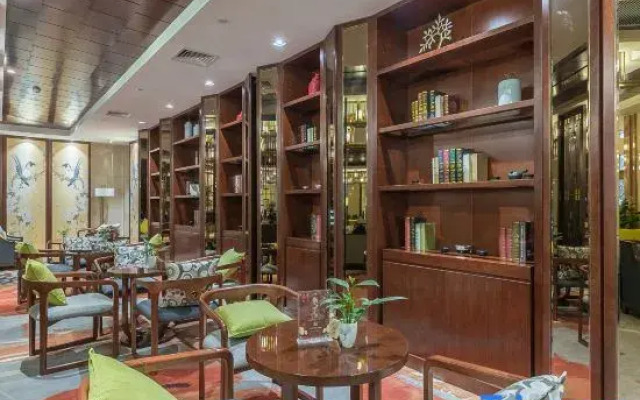 Yongjia Yujin Hotel
