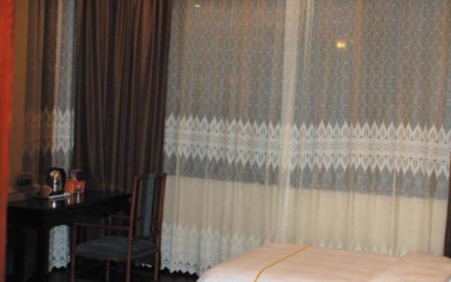 Luoyang Qixianyuan Hotel