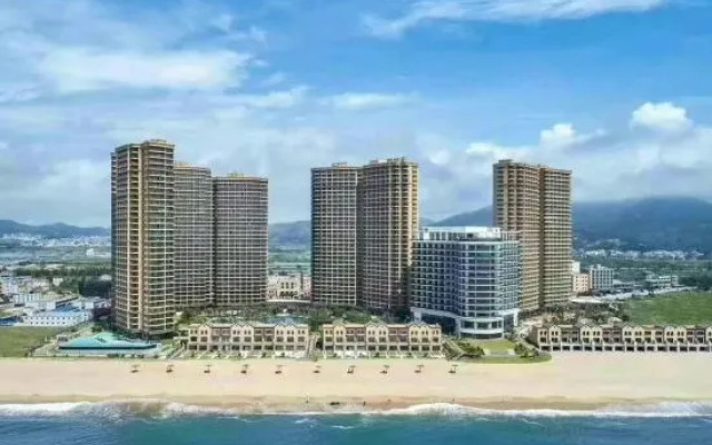 Shuangyuewan Honghaiwan Guanlang Seaview Apartment