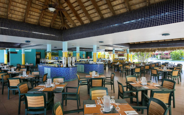 Casa Marina Beach and Reef - All Inclusive