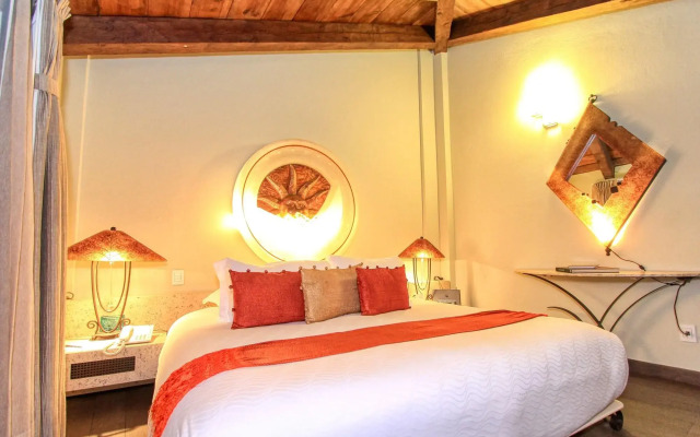 Plaza Gallery Hotel & Boutique