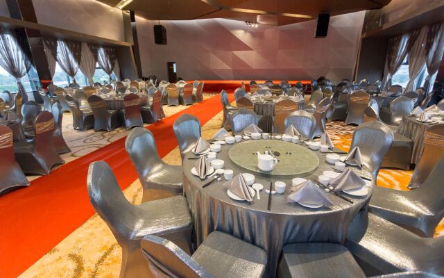 Ibis Styles Batam Nagoya