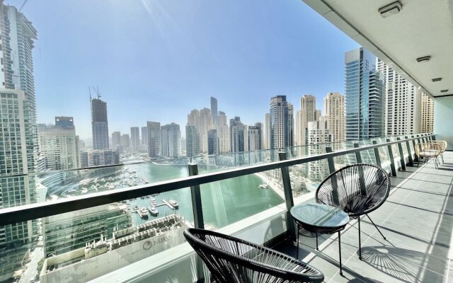 Gorgeous 3 Bedrooms With Balcony in the Marina