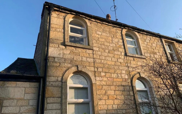 Lancaster 1 bed Cottage Apartment- M6 - Lancs Uni