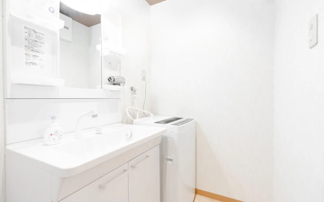 Tsuru INN Shinsaibashi DZ