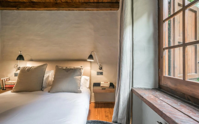 Casa Es Pletieus by Totiaran