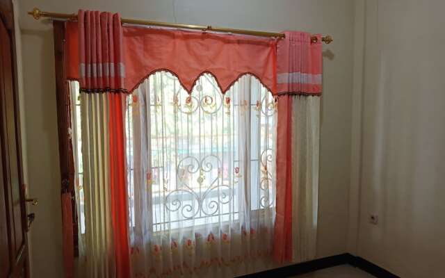 Villa Tasya Labuan Bajo