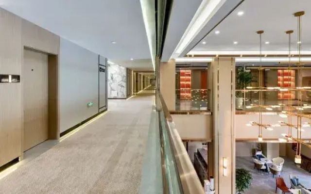 Xinyuan Chenyue Boting Hotel