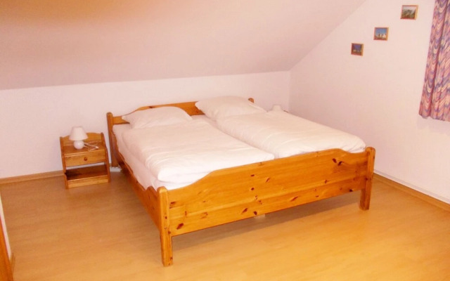 Quaint Holiday Home in Marlow With Garden