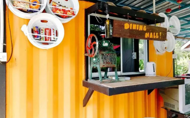 5 Stone Cabin Chalet