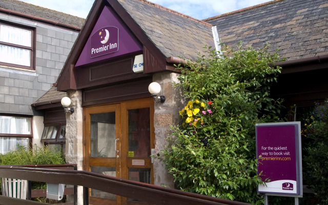 Premier Inn Dundee West