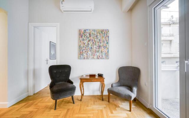 Lovely Sunlit Central Athens 2 Bedroom 2 Bathroom Condo