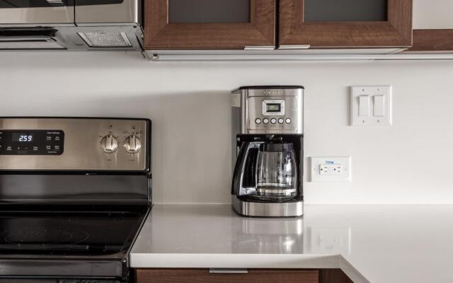 Austin | Exclusive 1BD/1BA 2nd Street District Apartment