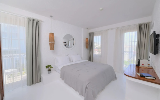 Peremere Alacati Hotel