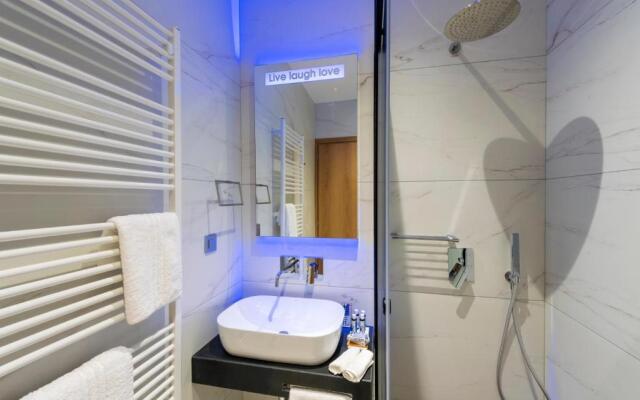 Suite Erifilli