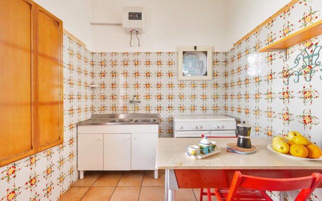 2961 Villa Poesia by Barbarhouse