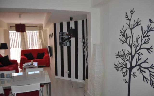 Nice Flat -200m Center-2 Baths- 3 Bedrooms 5pers