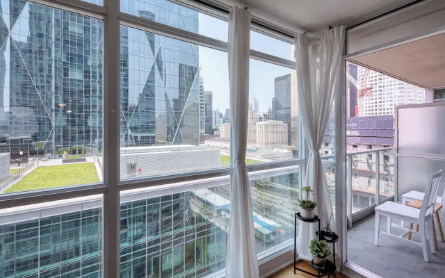 The Yonge Boutique Suites