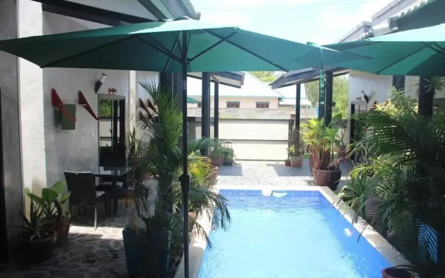 The Beach House Bungalows