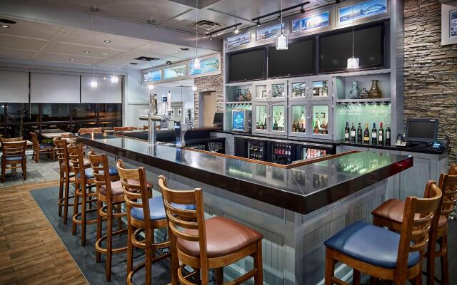 Best Western Plus Guildwood Inn