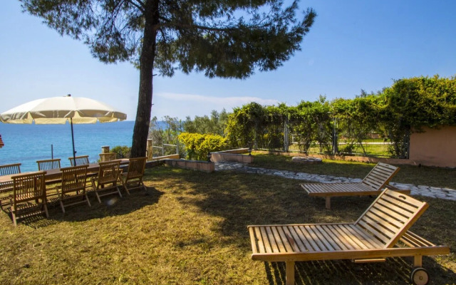 Beachfront Villa by Halkidiki Villas