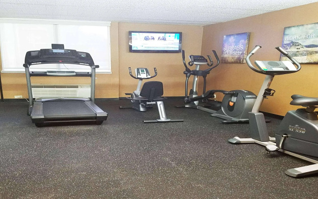 Best Western Hazlet Inn