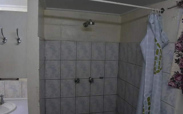 Hohola Apartments