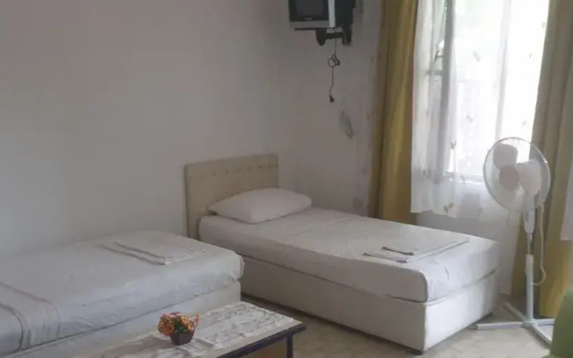Akcay Bati Motel