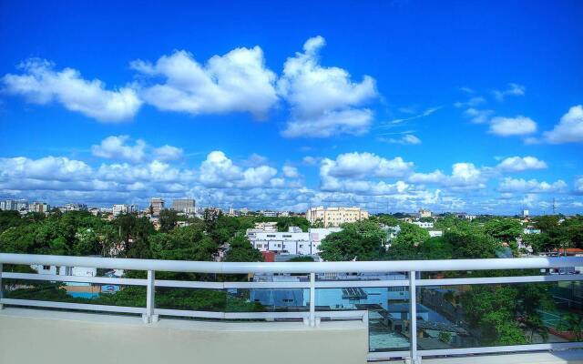 Hotel Shakey