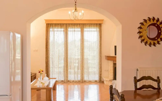 Ortaki Traditional House