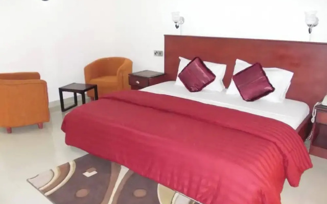 Mg Way Hotel