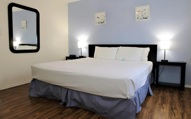 Victoria Palms Inn & Suites