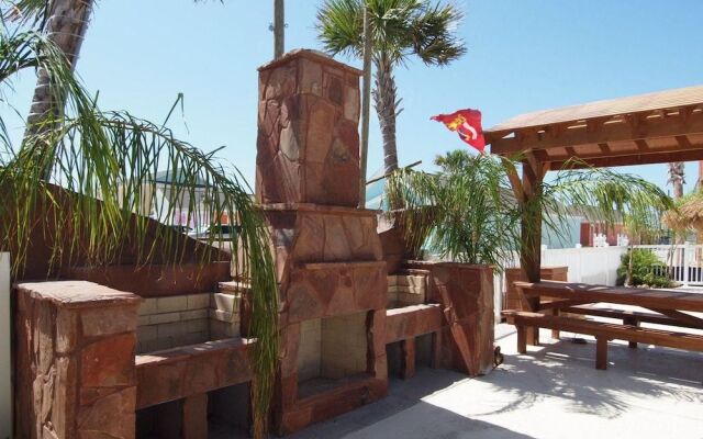 Tropic Thunder PB209