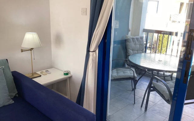 Paphos Blue Tasteful Apartment Complex Pool View