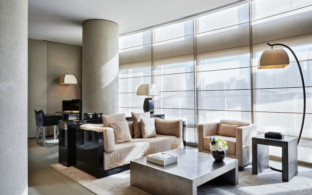 Armani Hotel Dubai, Burj Khalifa