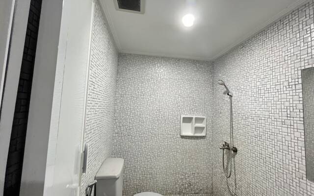 OYO 93721 RuPA Near LRT Velodrome 2 Rawamangun