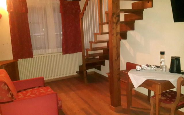 Maison Cly Hotel & Restaurant