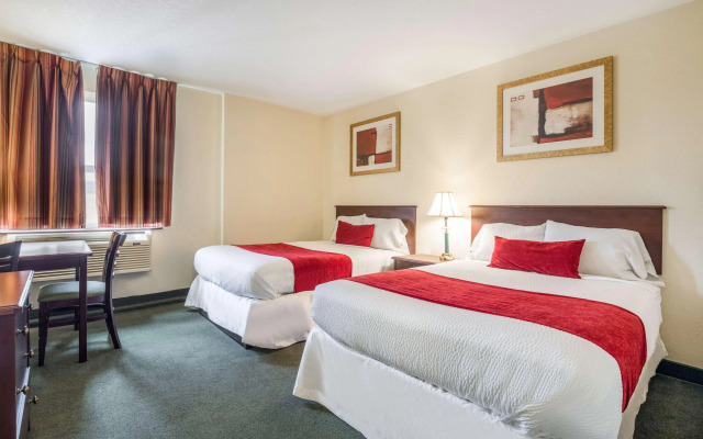 Knights Inn Orillia