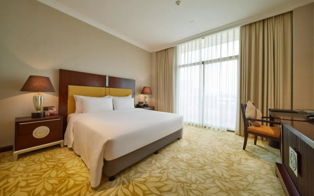 Dong Fang Hotel Guangzhou