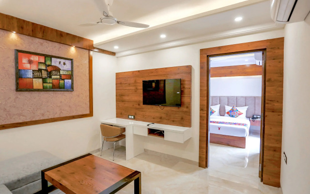 Fabhotel Golf Inn Golf course Road Gurugram