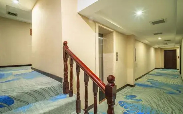 Renhuai Jiangwang Hotel (Maotaizhen Tianniang Scenic Area)