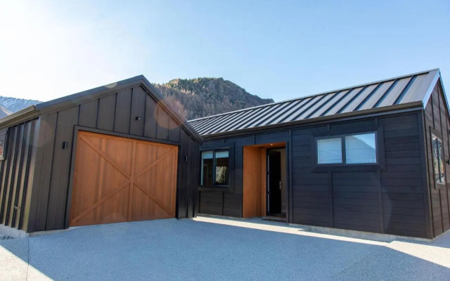 New Arrowtown Home, Complete comfort