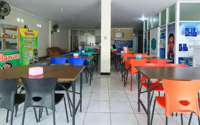 OYO 3829 Ratu Residence Syariah