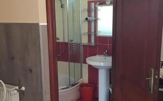 4 Lurkó Apartman Új