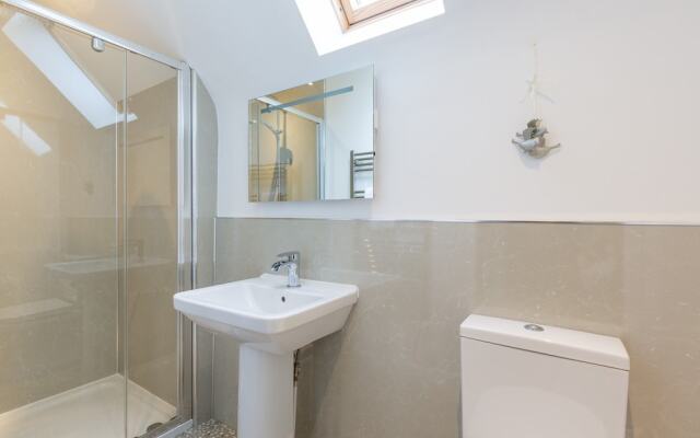 Lord Galloway 31 With Hot Tub, Newton Stewart