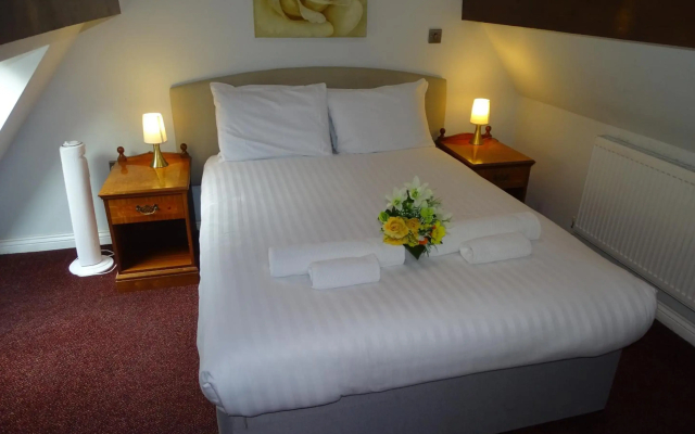 Rampant Lion Hotel