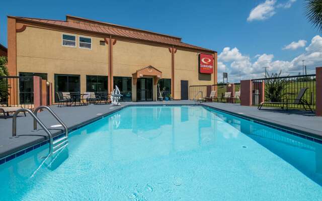 Econo Lodge Inn & Suites Diamondhead