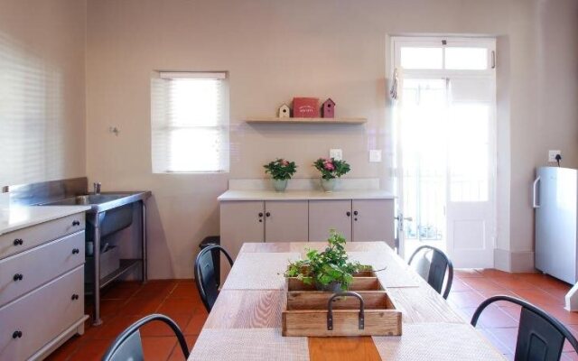 Nine Flowers Guest House